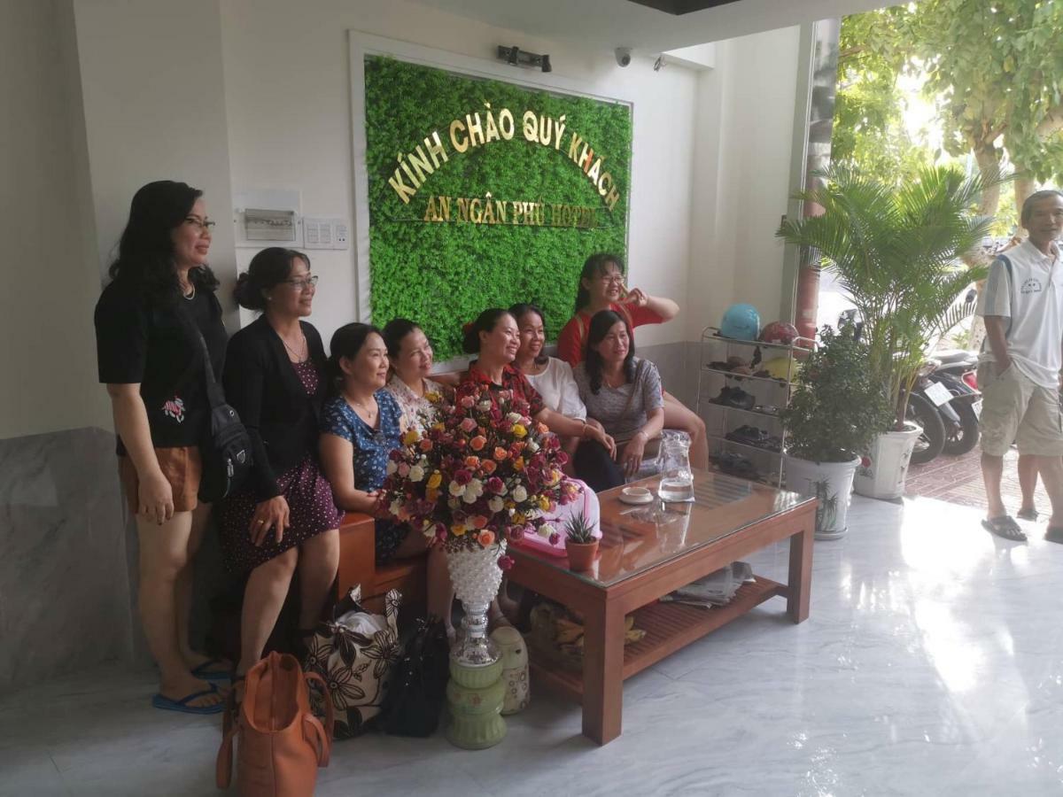 โรงแรมอันงันฟู กวีเญิน ภายนอก รูปภาพ